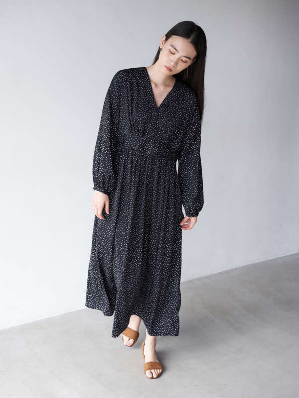 アウトレット 古着 ウエスト切り替えvネックマキシワンピース ドット フラワー フラワーネイビー American Holic アメリカンホリック のレディースワンピース Ha01l0h0700 ファッション通販のstripe Club アウトレット 古着 ウエスト切り替えvネックマキシワンピース ドット フラワー フラワーネイビー American Holic アメリカンホリック のレディースワンピース Ha01l0h0700 ファッション通販のstripe Club