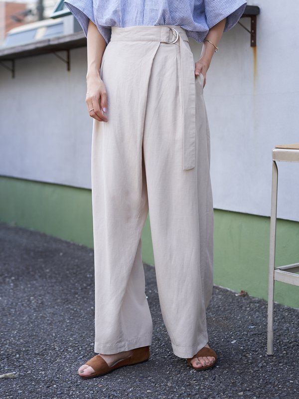 アウトレット ラップ風ワイドパンツ アイボリー カーキ ネイビー American Holic アメリカンホリック のレディースパンツ Ha06l0f0100 ファッション通販のstripe Club アウトレット ラップ風ワイドパンツ アイボリー カーキ ネイビー American Holic アメリカンホリック のレディースパンツ Ha06l0f0100 ファッション通販のstripe Club