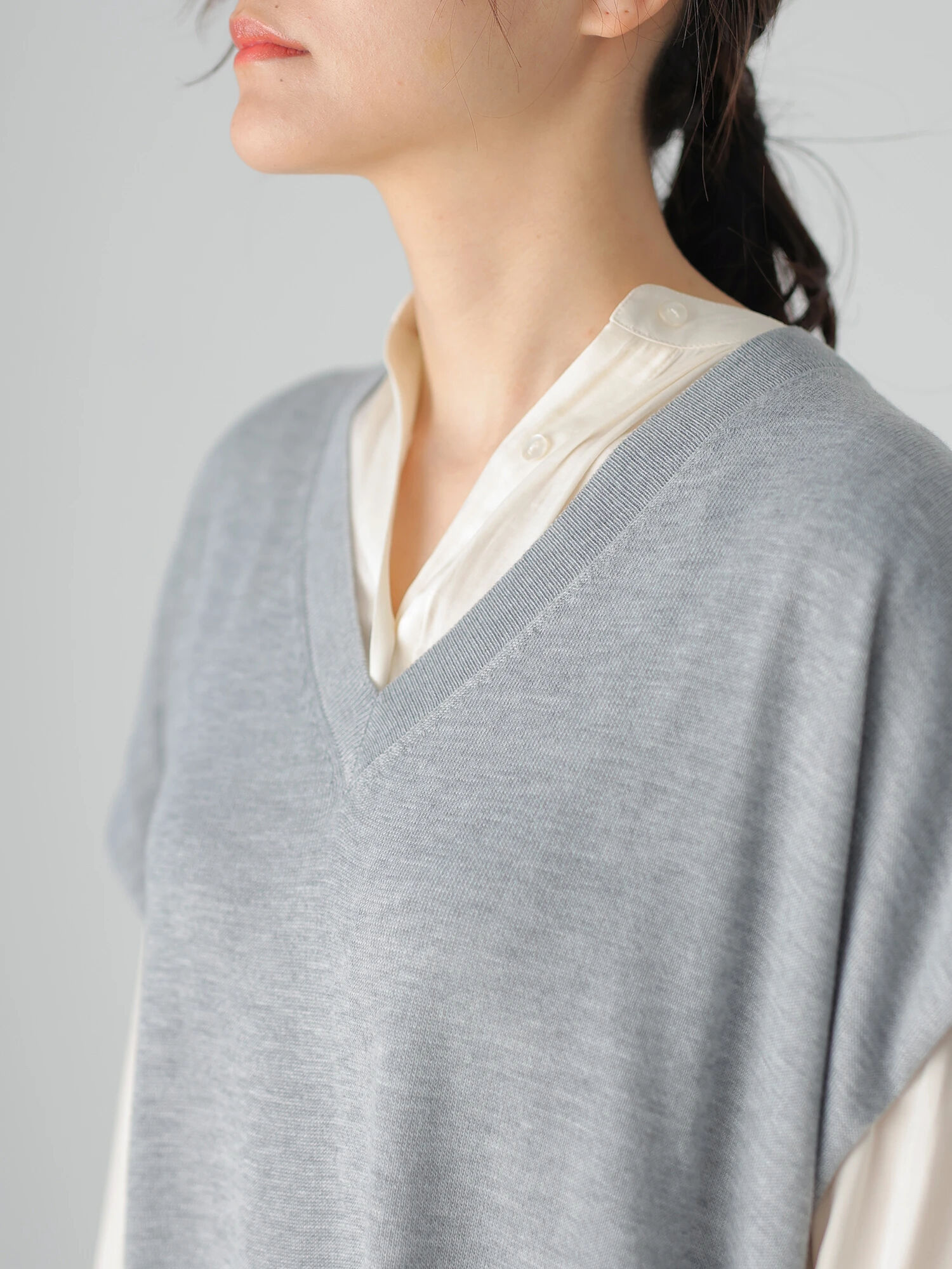 Lee 3月号掲載 Vネックニットワンピース ライトグレー 杢ライトグレー ネイビー American Holic アメリカンホリック のレディースワンピース Ha11l2h0490 ファッション通販のstripe Club