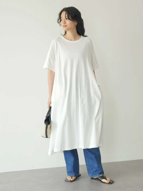 ライトスラブ半袖カットワンピース オフホワイト チャコールグレー サックスブルー American Holic アメリカンホリック のレディース ワンピース Ha13l1h0100 ファッション通販のstripe Club