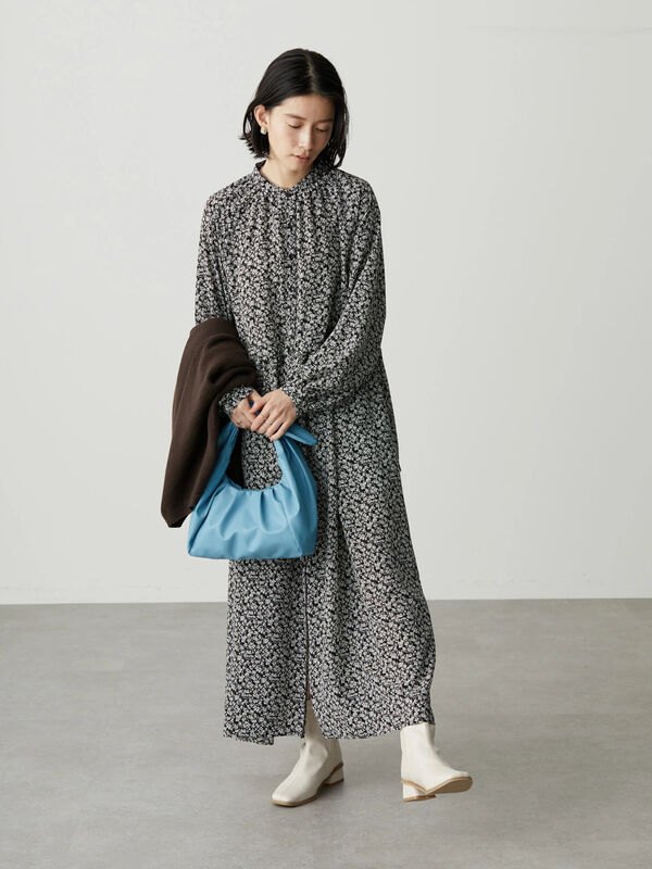 ラグランサテンワンピース マルチ フラワー American Holic アメリカンホリック のレディースワンピース Ha21l0h0330 ファッション通販のstripe Club ラグランサテンワンピース マルチ フラワー American Holic アメリカンホリック のレディースワンピース Ha21l0h0330 ファッション通販のstripe Club
