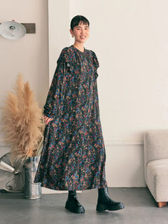 ショルダーフリルflowerワンピース ブラック グリーン American Holic アメリカンホリック のレディースワンピース Ha23l0h10 ファッション通販のstripe Club ショルダーフリルflowerワンピース ブラック グリーン American Holic アメリカンホリック のレディースワンピース Ha23l0h10 ファッション通販のstripe Club