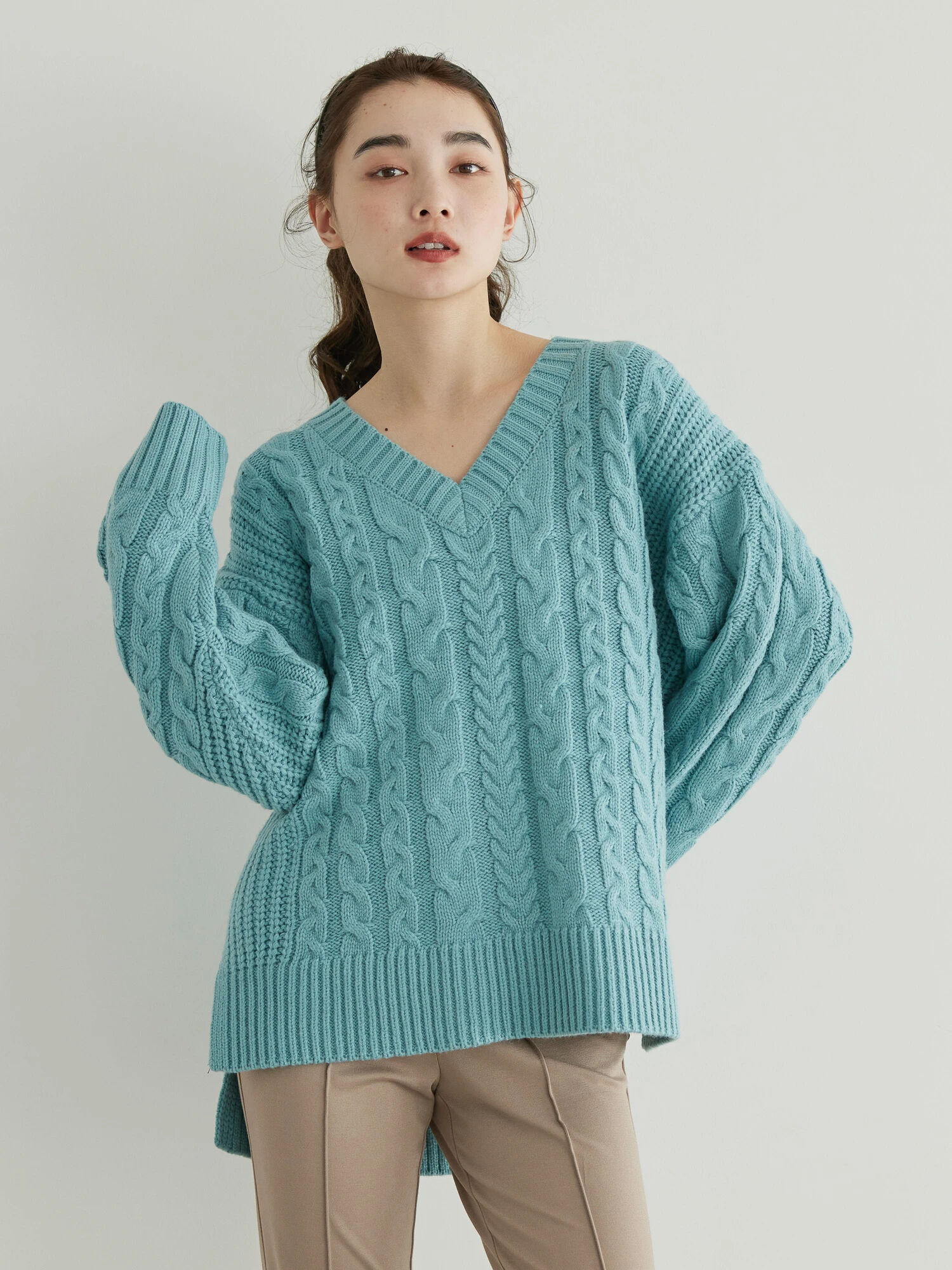 t.japan v neck hand knit