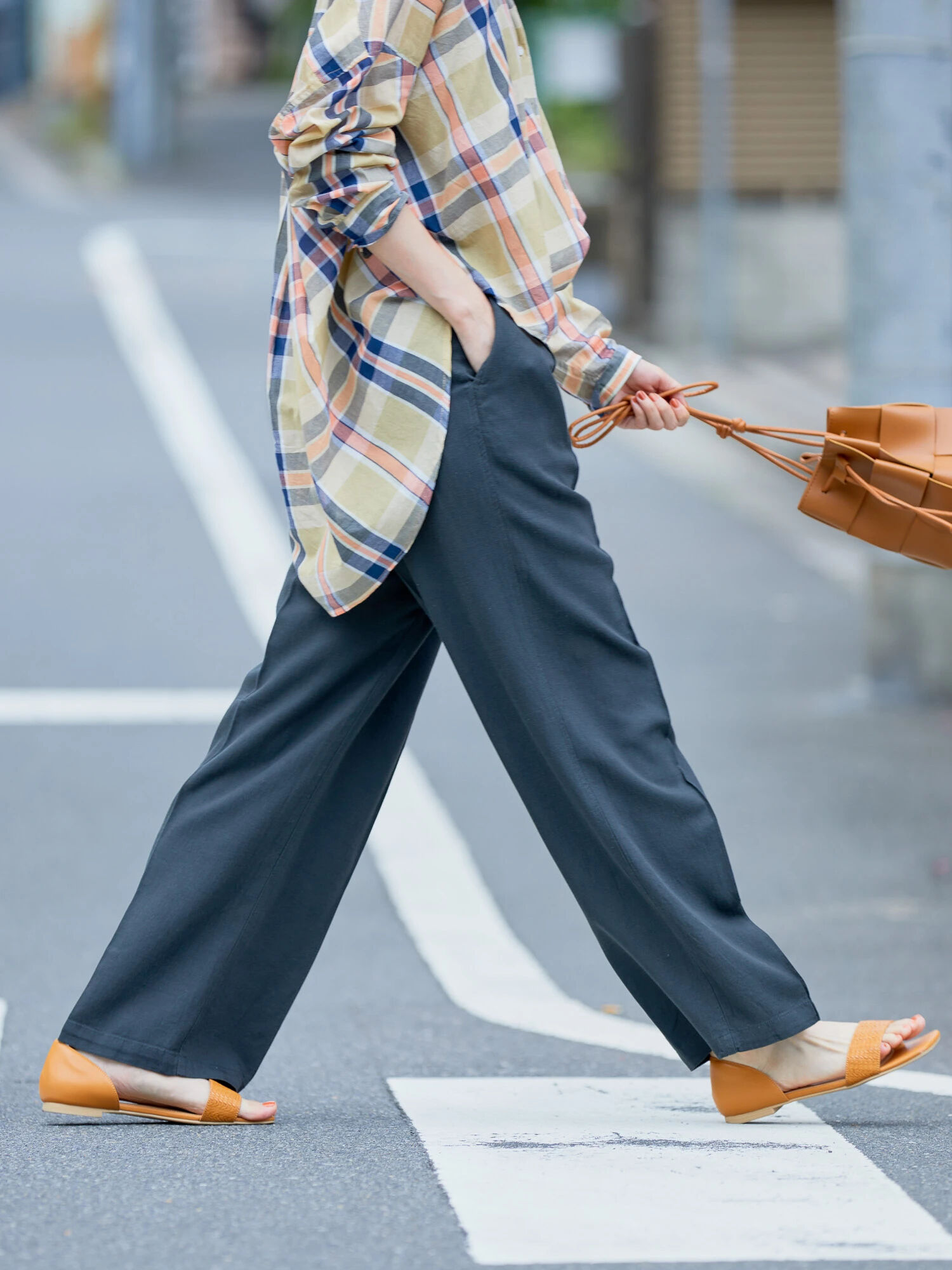 フォグリネンワーク イージーパンツ ワイドパンツ ストライプ 紺