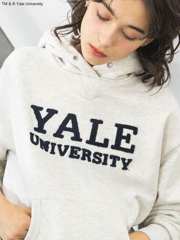 TM&(R) Yale University スウェットパーカー