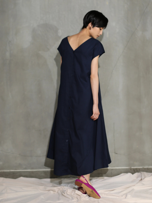 アウトレット Vネックフレンチスリーブボリュームワンピース ピンク ベージュ カーキ ネイビー Koe コエ のレディースワンピース Ka93l0h0130 ファッション通販のstripe Club