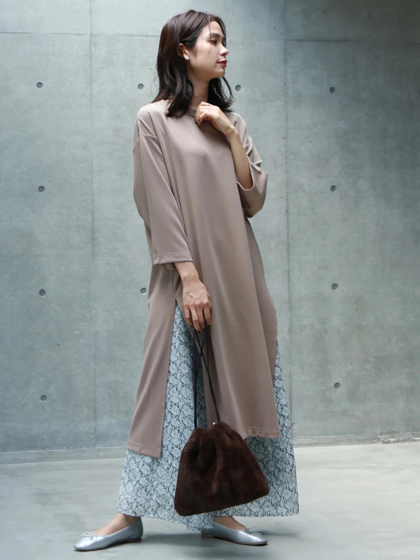 アウトレット サイドスリット入り ポンチワンピース ブラック グレーベージュ キャメル Koe コエ のレディースワンピース Ka93l1h0840 ファッション通販のstripe Club