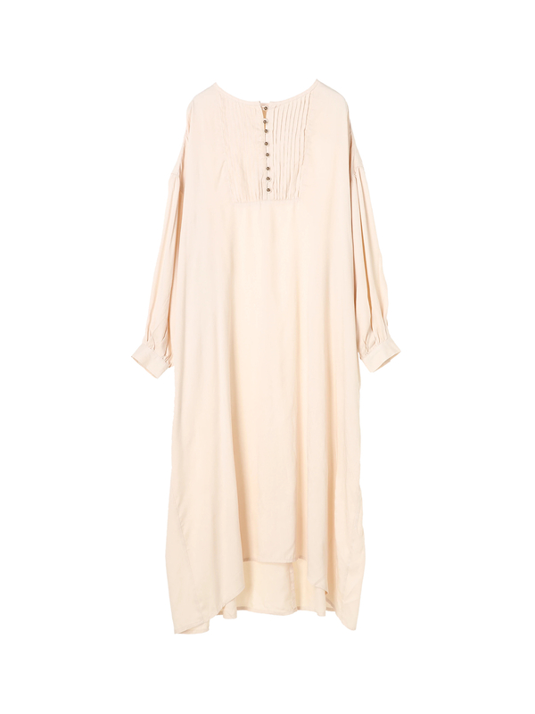 アウトレット ピンタックボリュームワンピース アイボリー ブラック Koe コエ のレディースワンピース Ka03l0h0400 ファッション通販のstripe Club