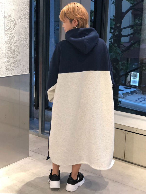 アウトレット ルーズシルエット裏毛配色パーカーワンピース ブラック ネイビー Koe コエ のレディースワンピース Kp03l1h0300 ファッション通販のstripe Club