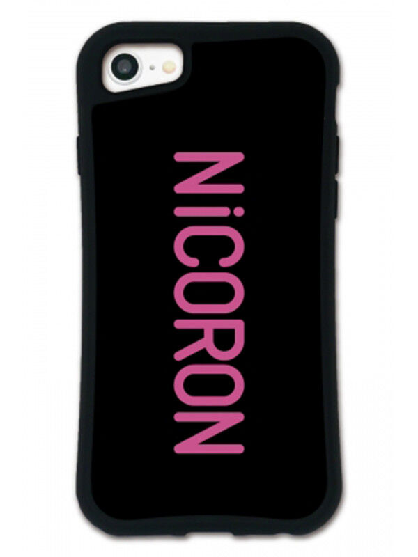 アウトレット】WAYLLYコラボロゴiPhone8ケース（ブラック）  NiCORON（ニコロン）のレディースその他アクセサリー【MA93LQJ0300】｜ファッション通販のSTRIPE CLUB