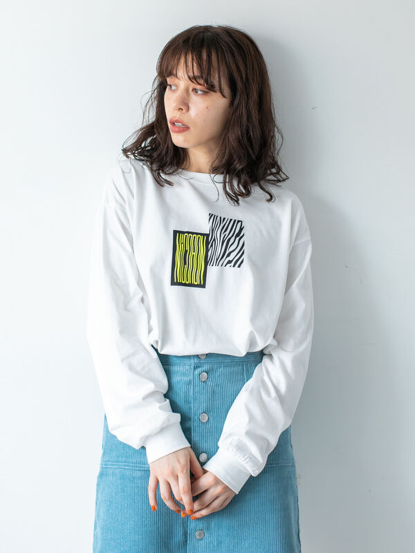 ニコロン NICORON Tシャツ - トップス