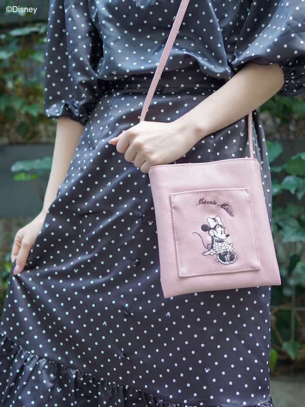 ミニー ポシェット ブラック ピンク Areeam アリーム のレディースバッグ ポーチ Mw01l0j0300 ファッション通販のstripe Club ミニー ポシェット ブラック ピンク Areeam アリーム のレディースバッグ ポーチ Mw01l0j0300 ファッション通販のstripe Club
