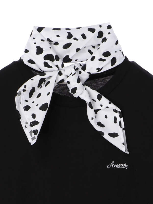 101匹わんちゃん スカーフ付きビッグtシャツ オフホワイト ブラック Areeam アリーム のレディースカットソー Mw12l1c0300 ファッション通販のstripe Club