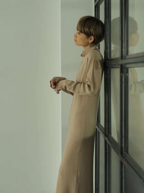 タートルネックリンキングワンピース ベージュ ダークブラウン Rem Closet レムクローゼット のレディースワンピース Ng05l2h0100 ファッション通販のstripe Club