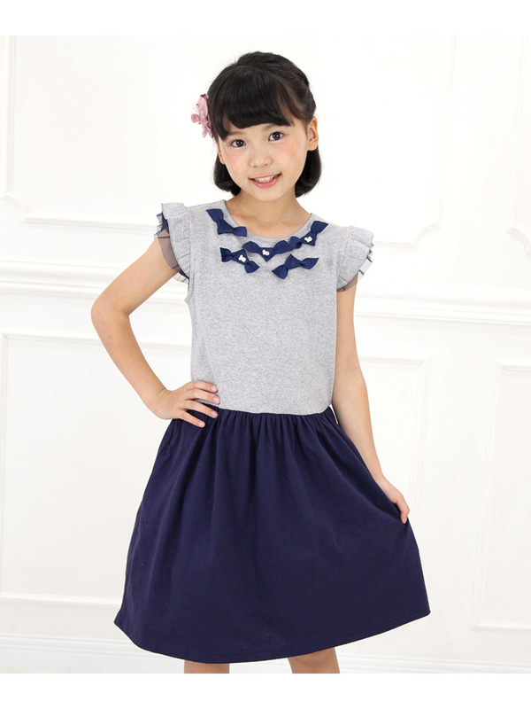 Moononnon ラインストーン リボンつきギャザードッキングワンピース ネイビー Stripe Club Kids By Smarby ストライプクラブ キッズ バイ スマービー のキッズワンピース Ccn9025 ファッション通販のstripe Club