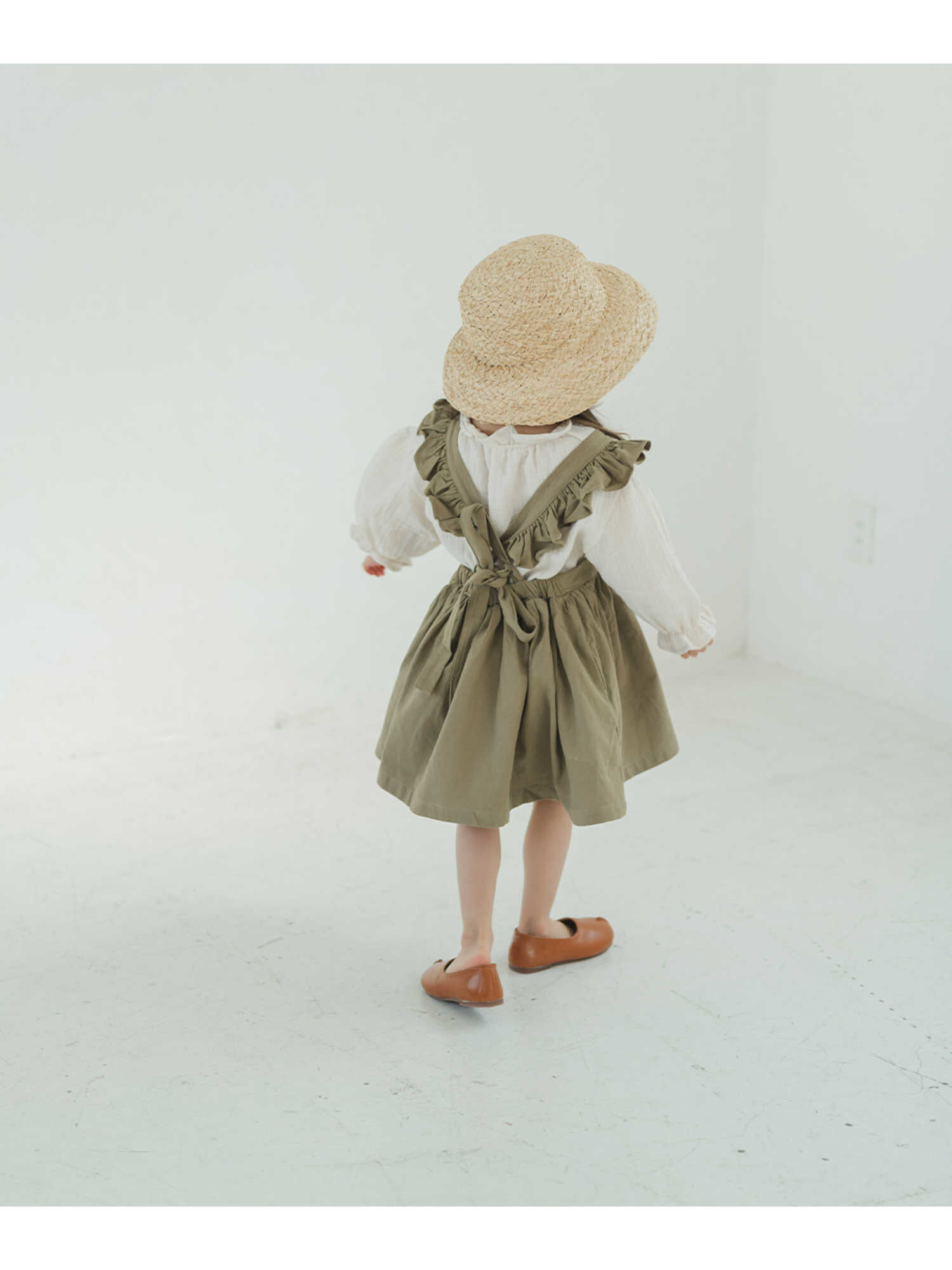 即納 最大半額 River Island フリルトリム派手色フローラルワンピース 正規販売代理店 Www Premiervbleague Com