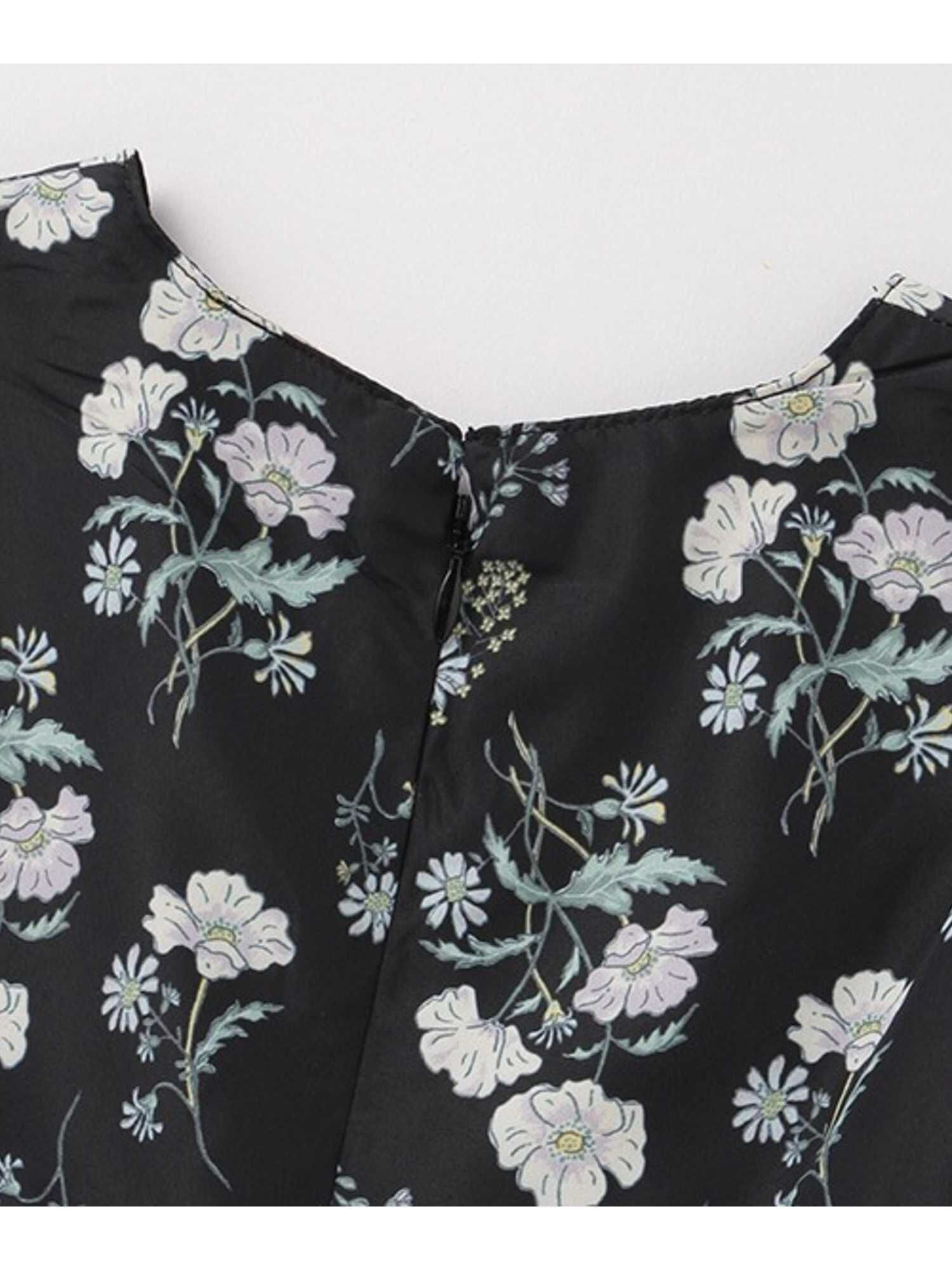 Petit Main ボタニカルワンピース オフホワイト ブラック Stripe Club Kids By Smarby ストライプクラブ キッズ バイ スマービー のキッズワンピース Ccn9045 ファッション通販のstripe Club