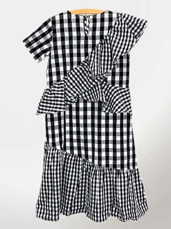 Unica ギンガムフリフリワンピース 100 140 ブラック レッド Stripe Club Kids By Smarby ストライプクラブ キッズ バイ スマービー のキッズワンピース Ccn9011 211 0108 1 ファッション通販のstripe Club