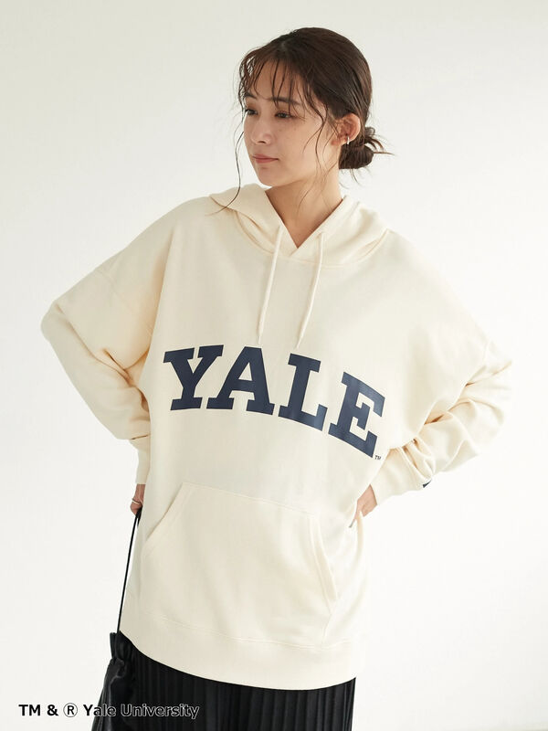 YALE 裏毛プルパーカー