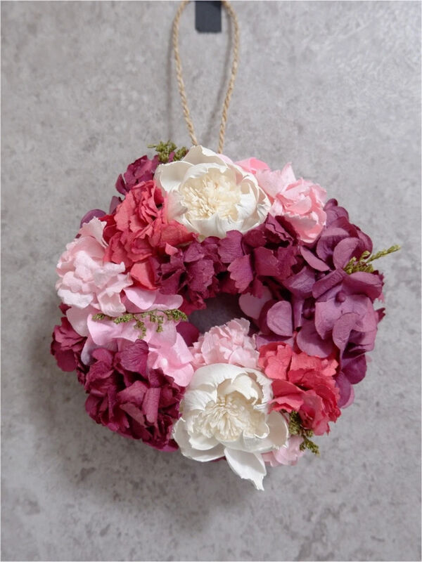 ソラフラワーリース レッド ノモナキスのレディースポプリ キャンドル Qp11z0m0300 ファッション通販のstripe Club