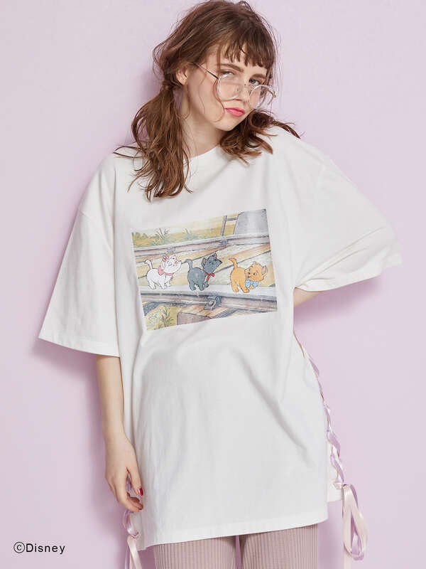 ディズニーおしゃれキャット ビッグリボンtシャツ オフホワイト Honey Salon ハニーサロン のレディースカットソー Sw01l1c0100 ファッション通販のstripe Club