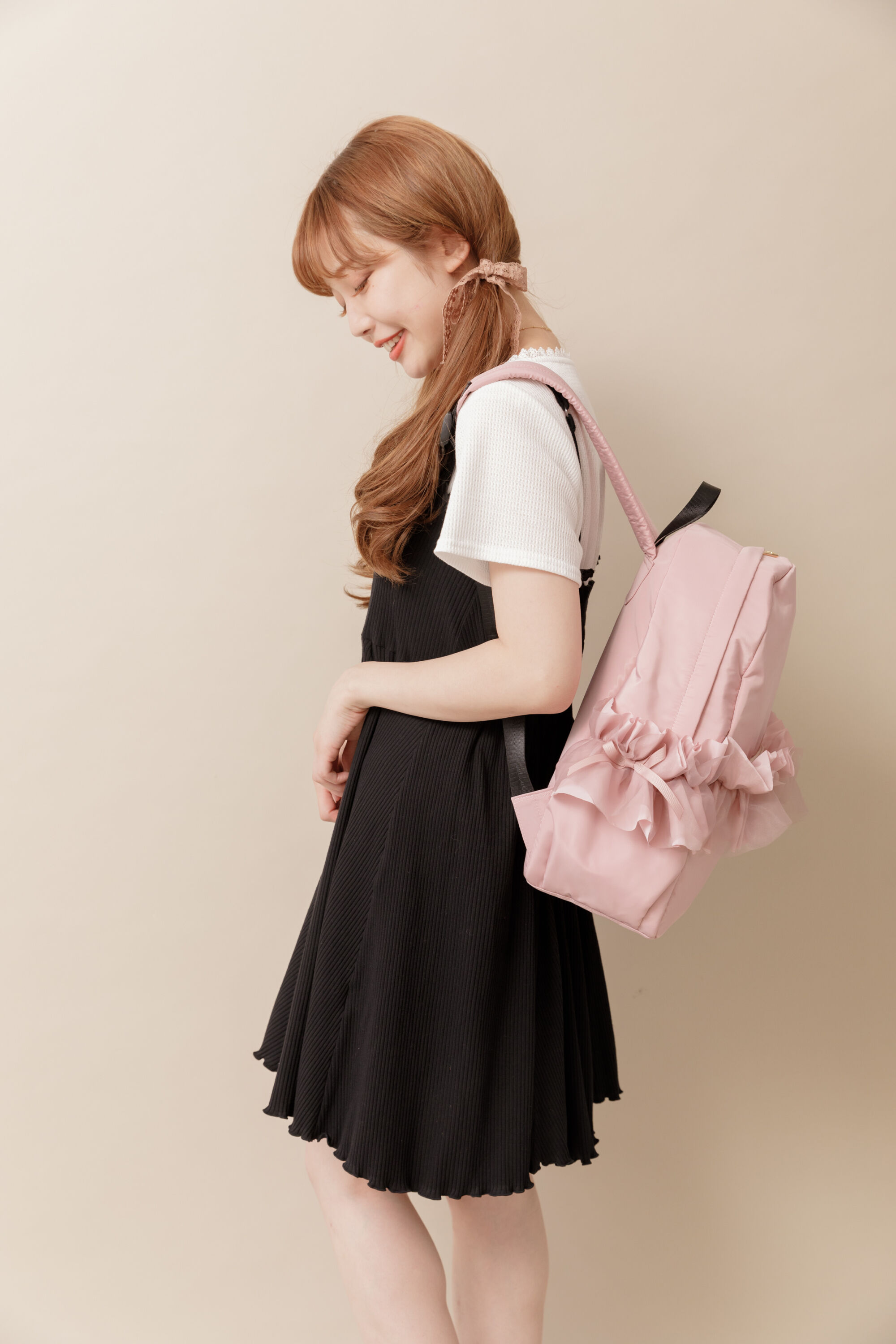 ボリュームフリルリュック ブラック ピンク Honey Salon ハニーサロン のレディースバッグ ポーチ Sa03f0j0400 ファッション通販のstripe Club