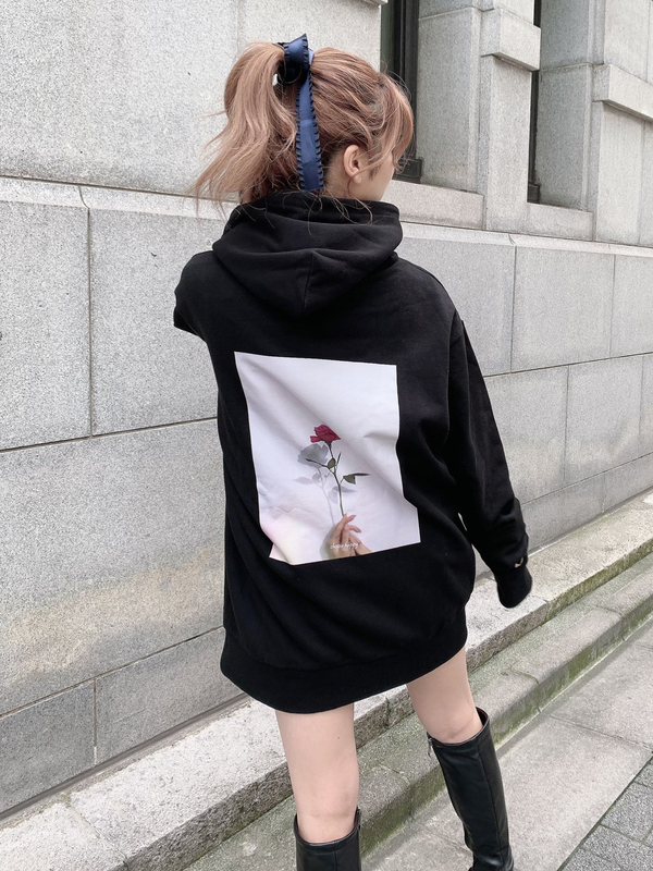 Card By Honey Salon X Erinko Hoodie ブラック ライトベージュ Honey Salon ハニー サロン のレディースカットソー Ss04u1c0100 ファッション通販のstripe Club