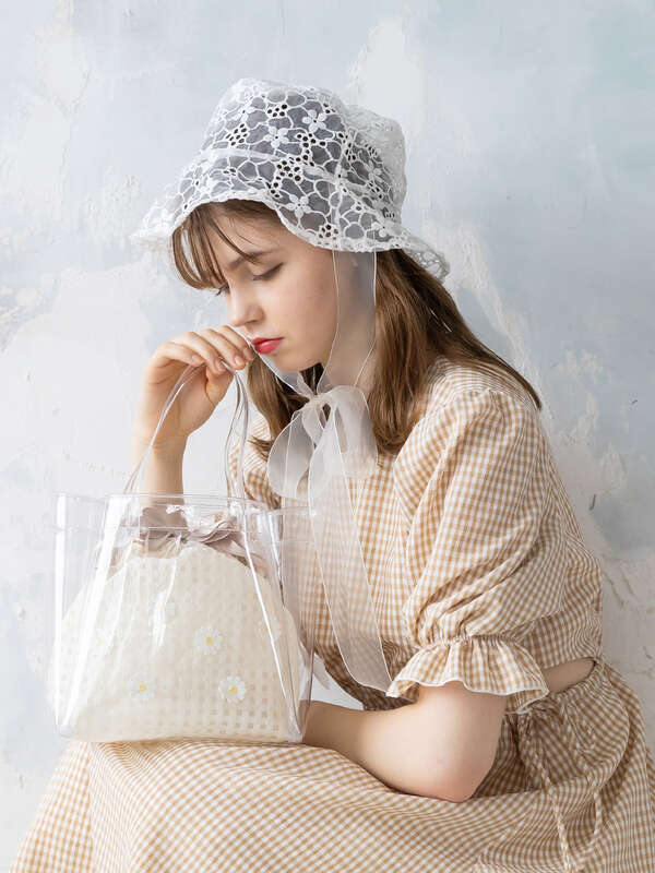 フラワービニールバッグ ブラック ベージュ Honey Salon ハニーサロン のレディースバッグ ポーチ Sa12f0j0100 ファッション通販のstripe Club