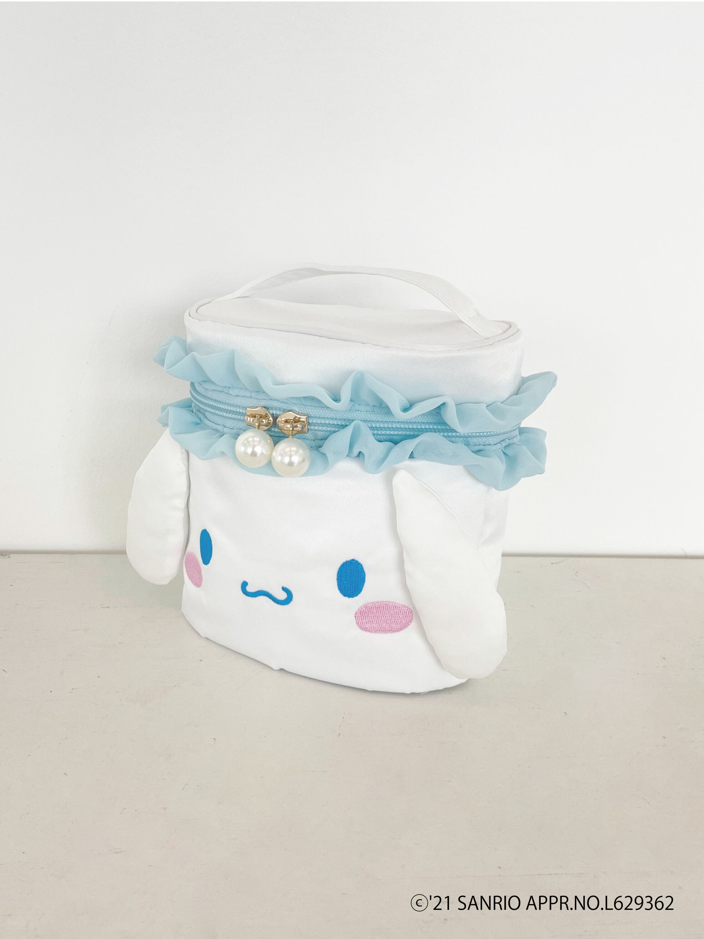 シナモロール Hs フェイスフリルバニティポーチ ホワイト Honey Salon ハニーサロン のレディースバッグ ポーチ Ss14fjj0300 ファッション通販のstripe Club